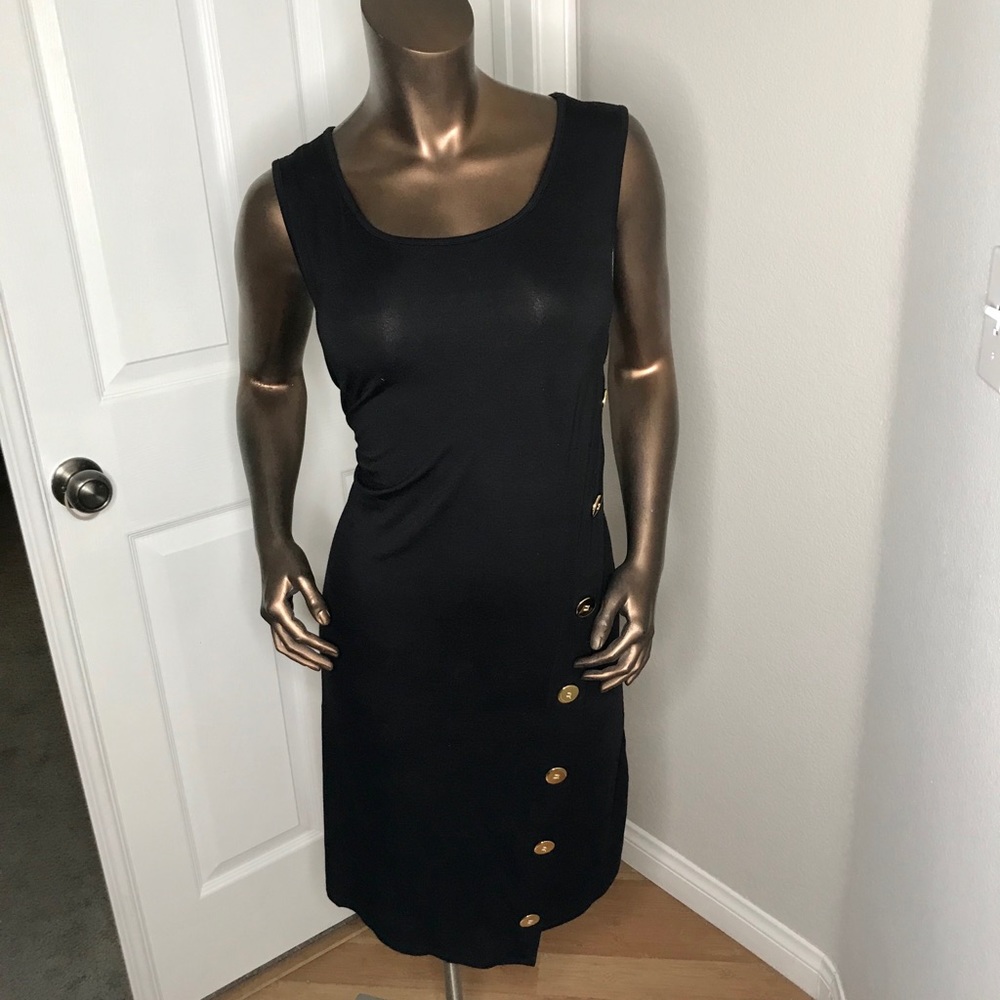 Black dress mid length cotton w/ gold buttons.